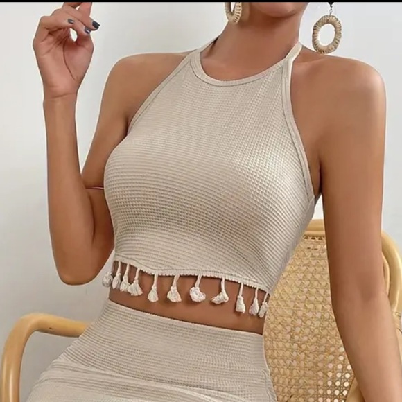 NWT•L•CREME’DE LA CREME’ BOHO CHIC KNIT FRINGE HALTER TOP - Picture 5 of 14